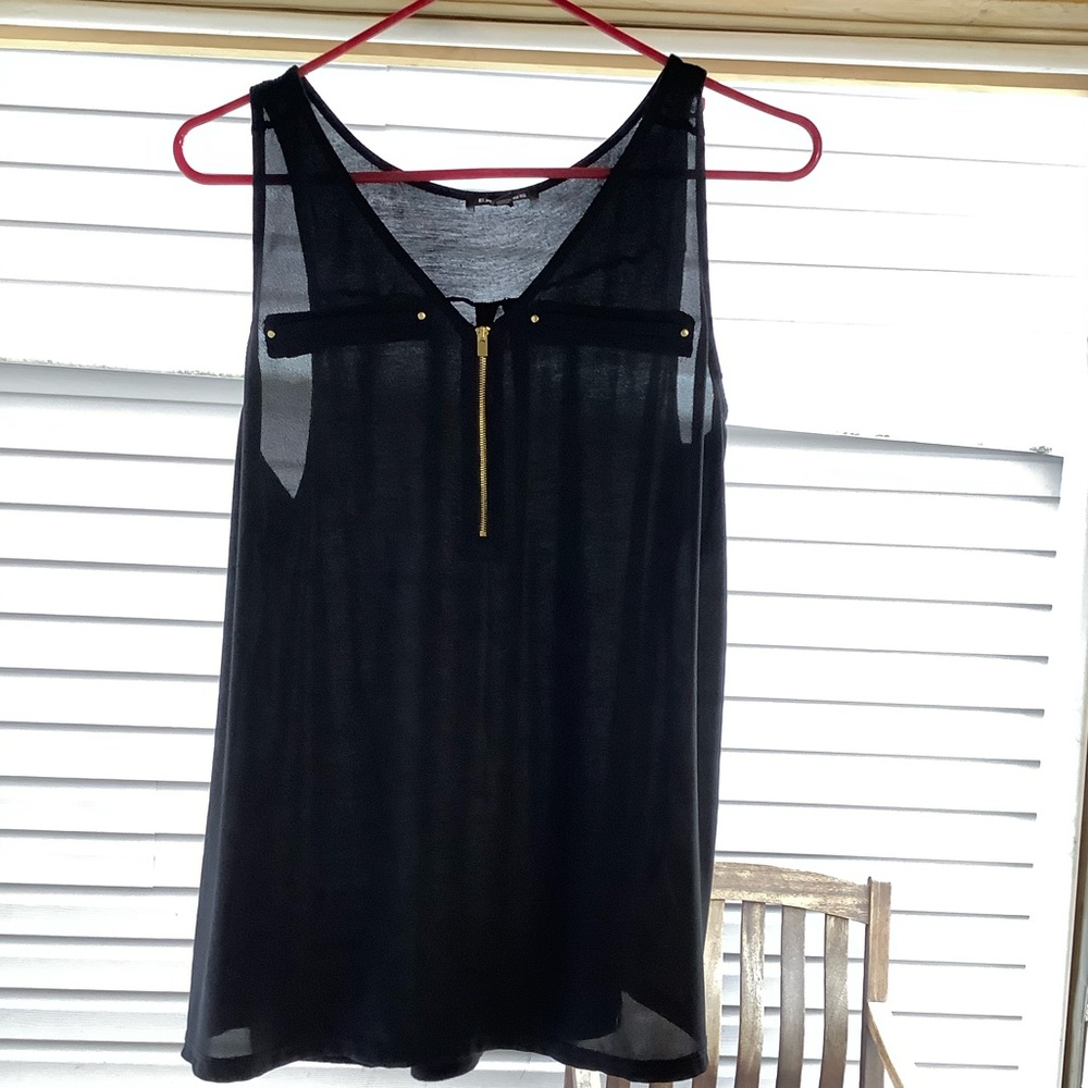 NWOT Black Express Top